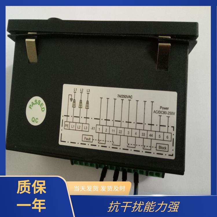 带电显示器 CVD3-IL-C2 具有自检功能