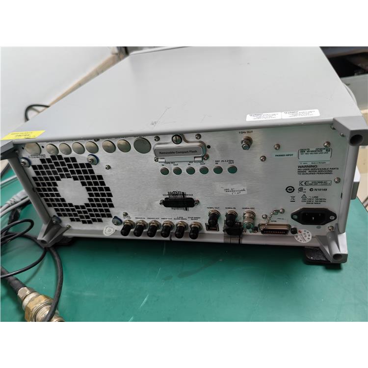 SMB100A信号源