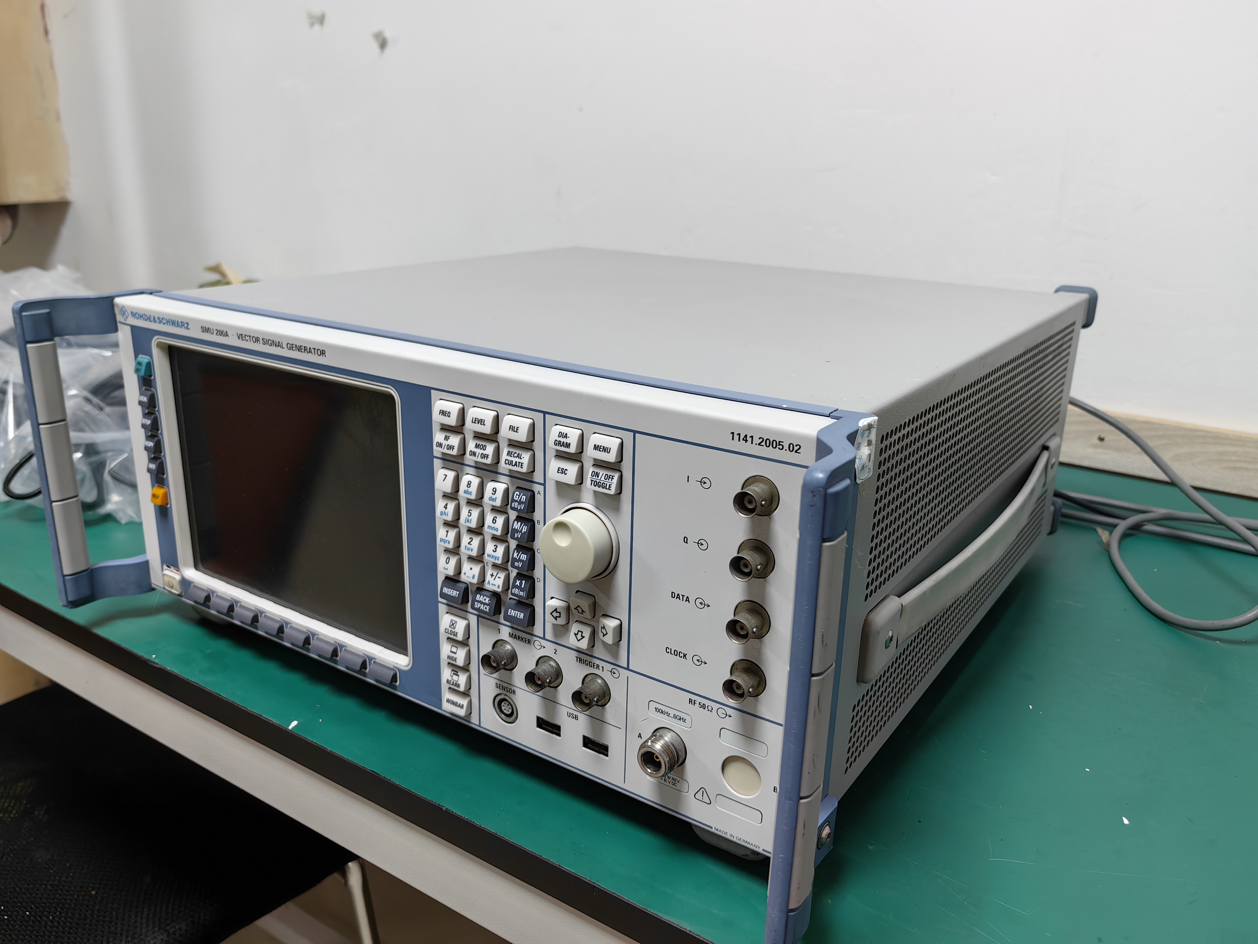Agilent N5182A信号发生器