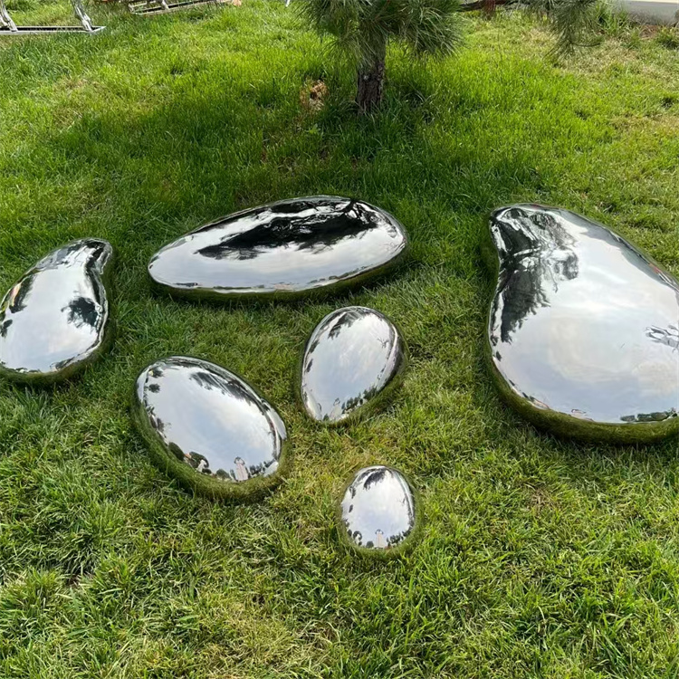 抽象镜面鹅卵石雕塑 不锈钢几何石头雕塑水景装饰摆件