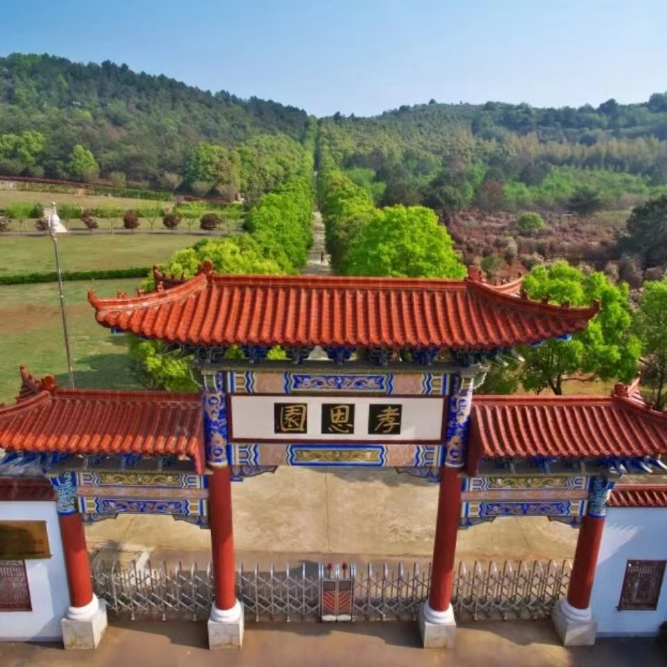 硚口区墓地机构