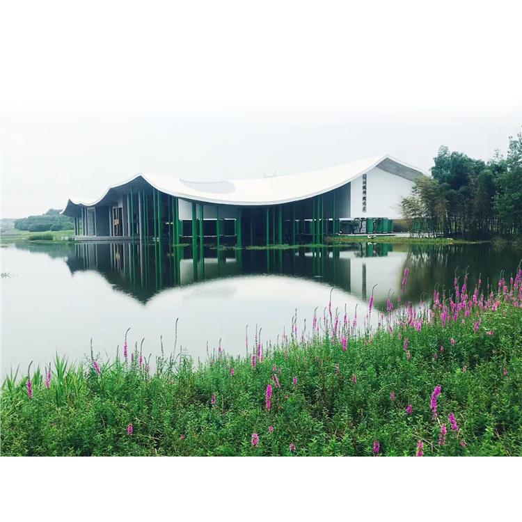 武汉仙鹤湖湿地园墓地电话