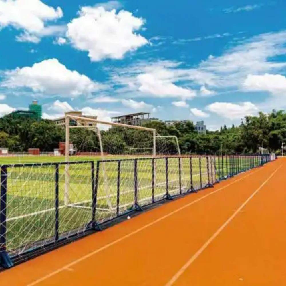 運動場地坪