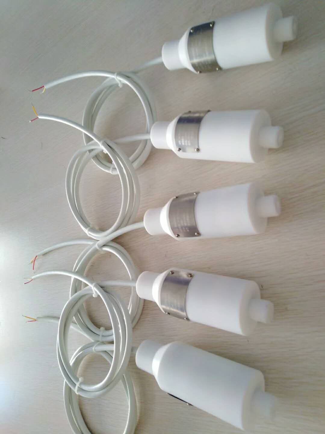 投入式液位传感器型号