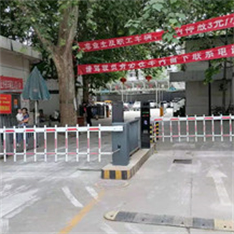 超市家用智能充电桩安装