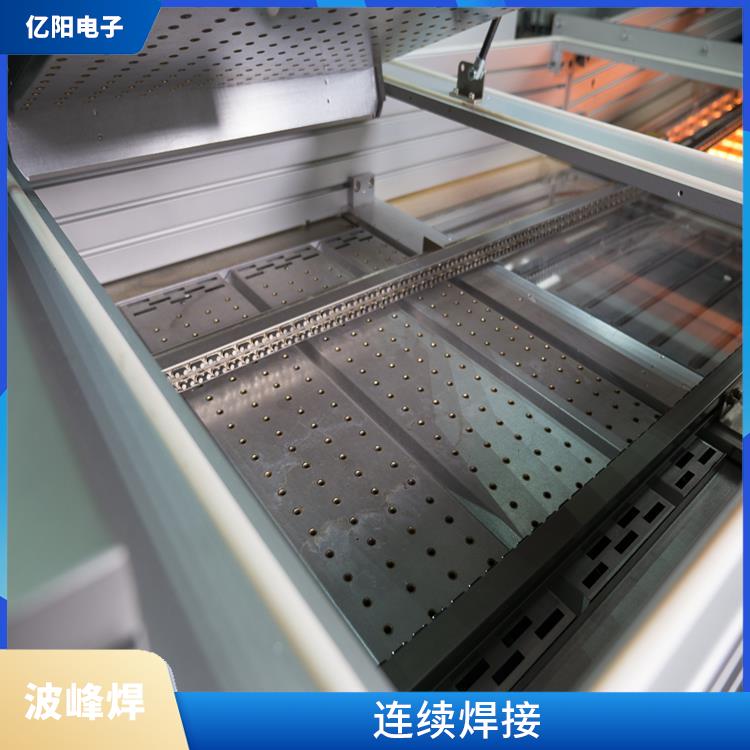 苏州 隧道波峰焊 自动同步PCB板