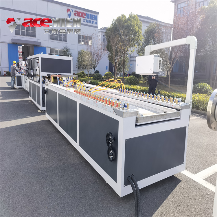 PVC长城板挤出机