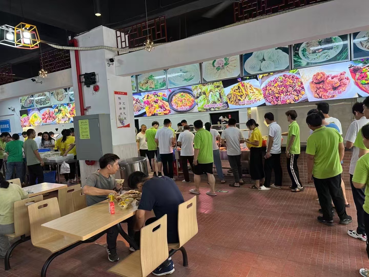 深圳市西乡承包食堂送菜服务公司