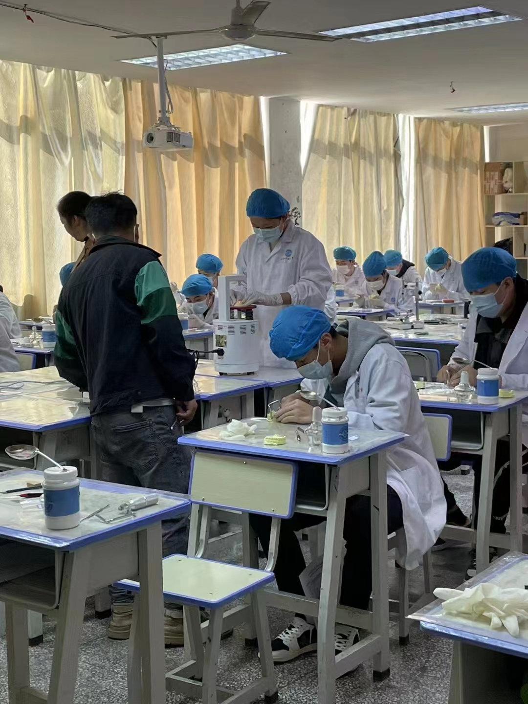 河南对口升学口腔医学