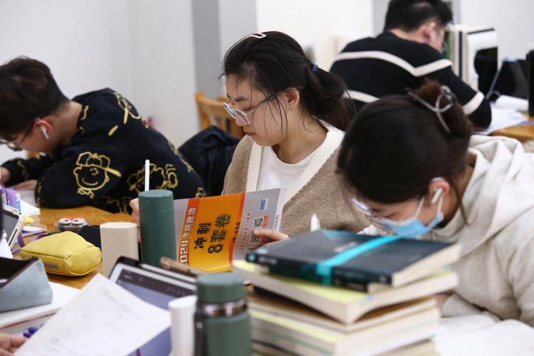 口腔医学升学班