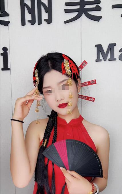 乌鲁木齐学化妆哪里好