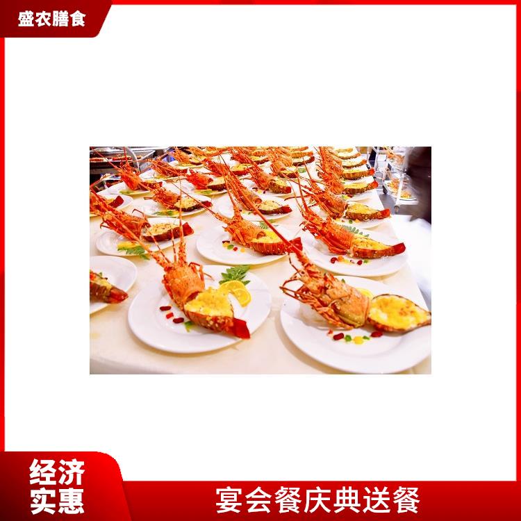 园洲食堂承包工作餐团餐配送服务 团体自助餐配送 提供一菜一价多样化的菜色自由消费