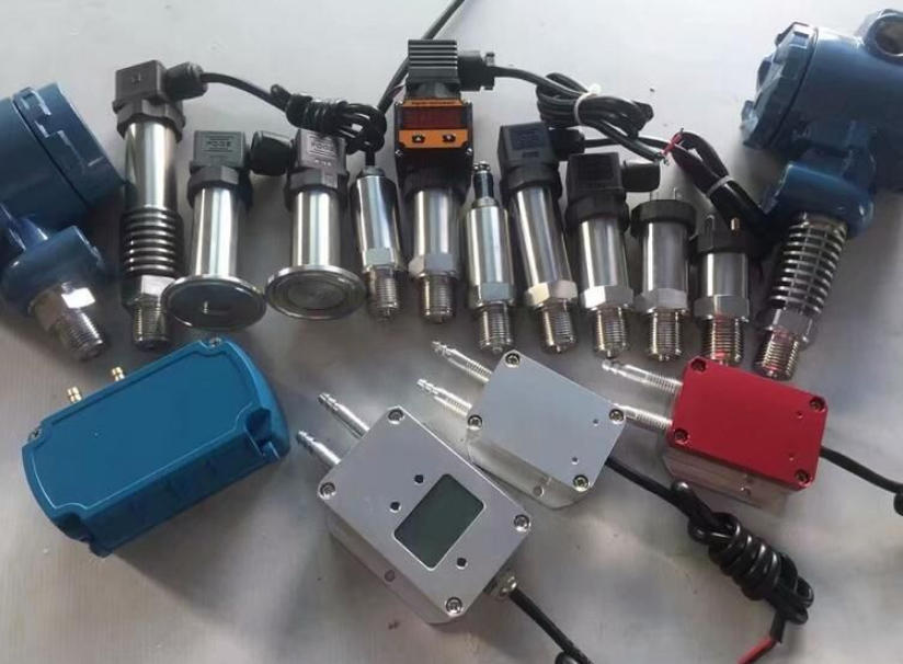 RS-WZ3-N01-1-CX振动传感器鸿泰顺达产品稳定性好