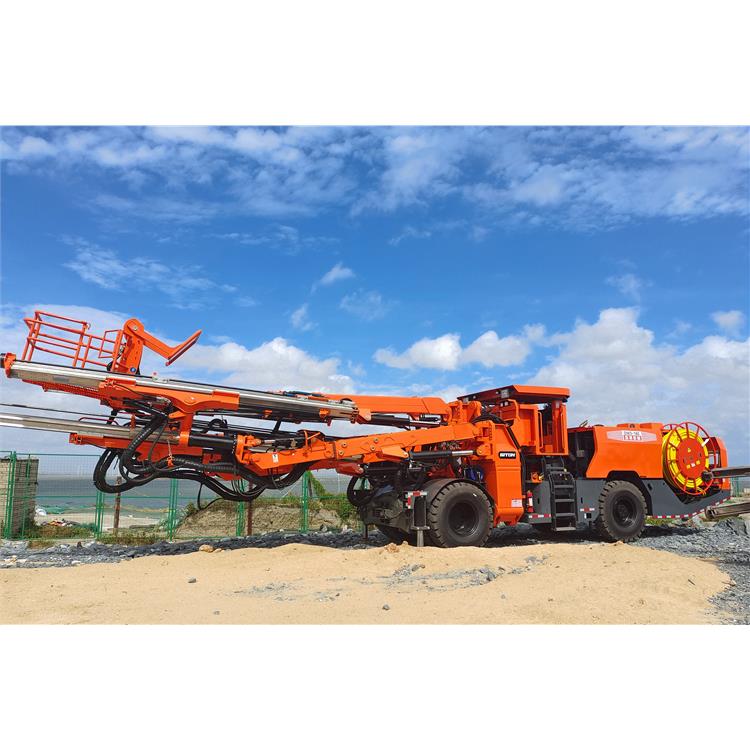 公路隧道開挖 鑫通機(jī)械 多臂鉆孔機(jī)