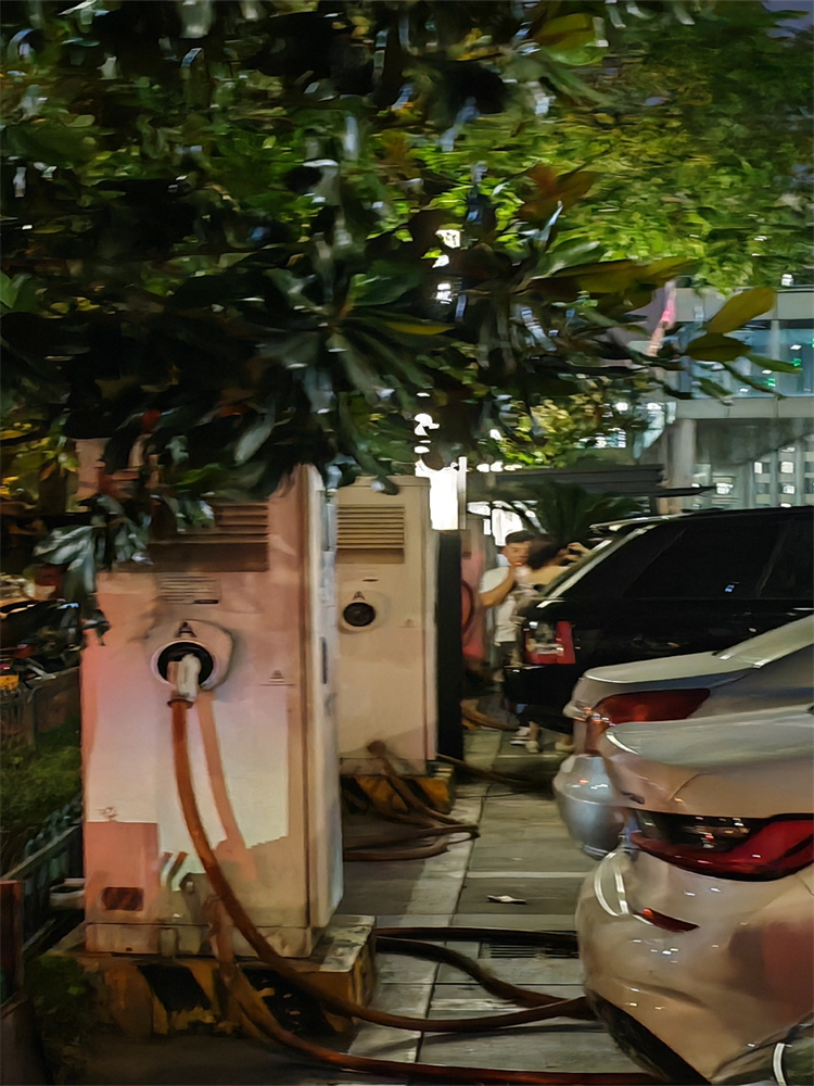 咸阳商场特斯拉充电桩