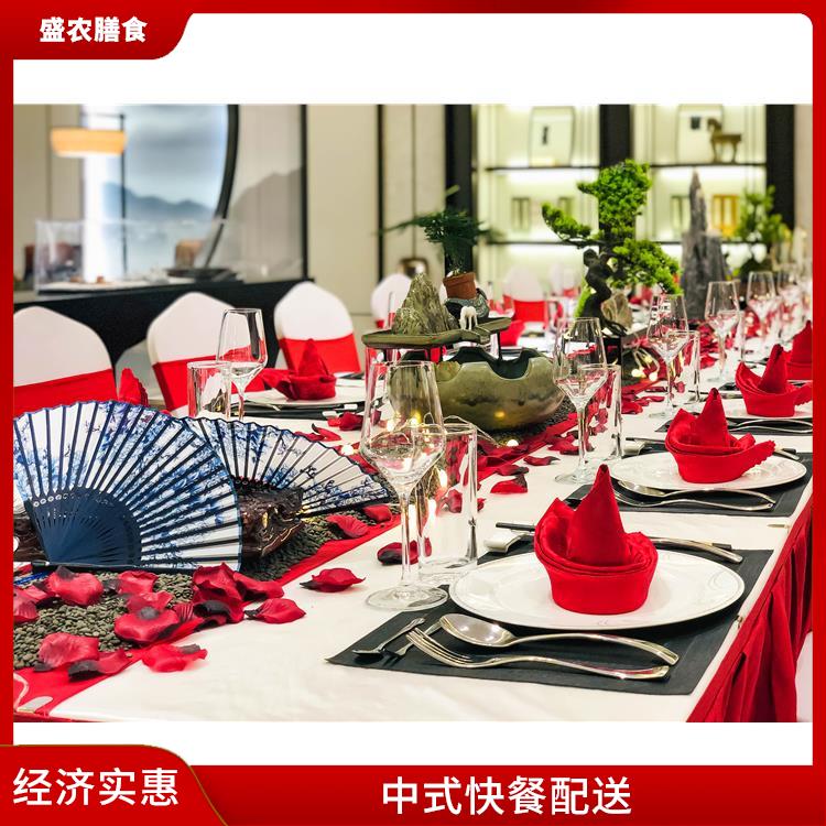 清远食堂承包工作餐团餐配送服务 团体自助餐配送 提供一菜一价多样化的菜色自由消费
