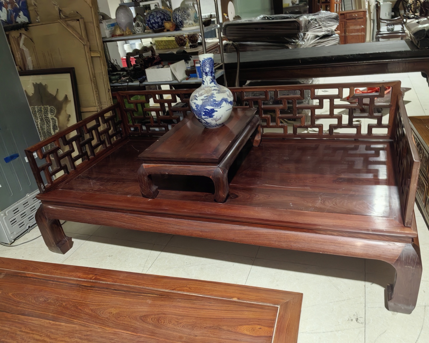 东莞仿古家具回收厂家