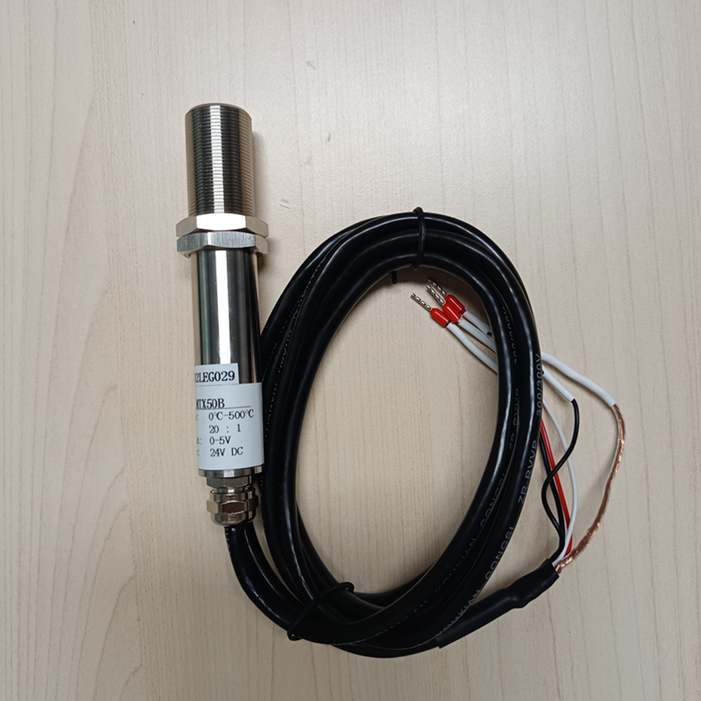 在线式红外测 温仪传感器/红外测 温仪探头 型号:CN63M/MTX50B库号：M363745