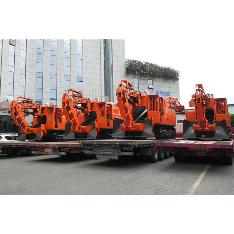 礦用扒渣機(jī) 鑫通機(jī)械