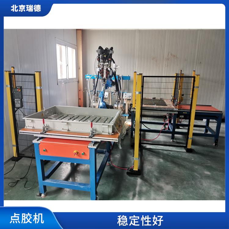 太阳能电池盒灌胶设备 在线式点胶机 实现精度高的点胶作业