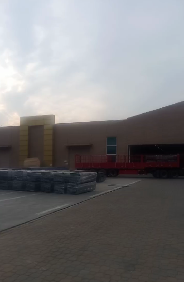 神龍拜耳光伏支架建廠
