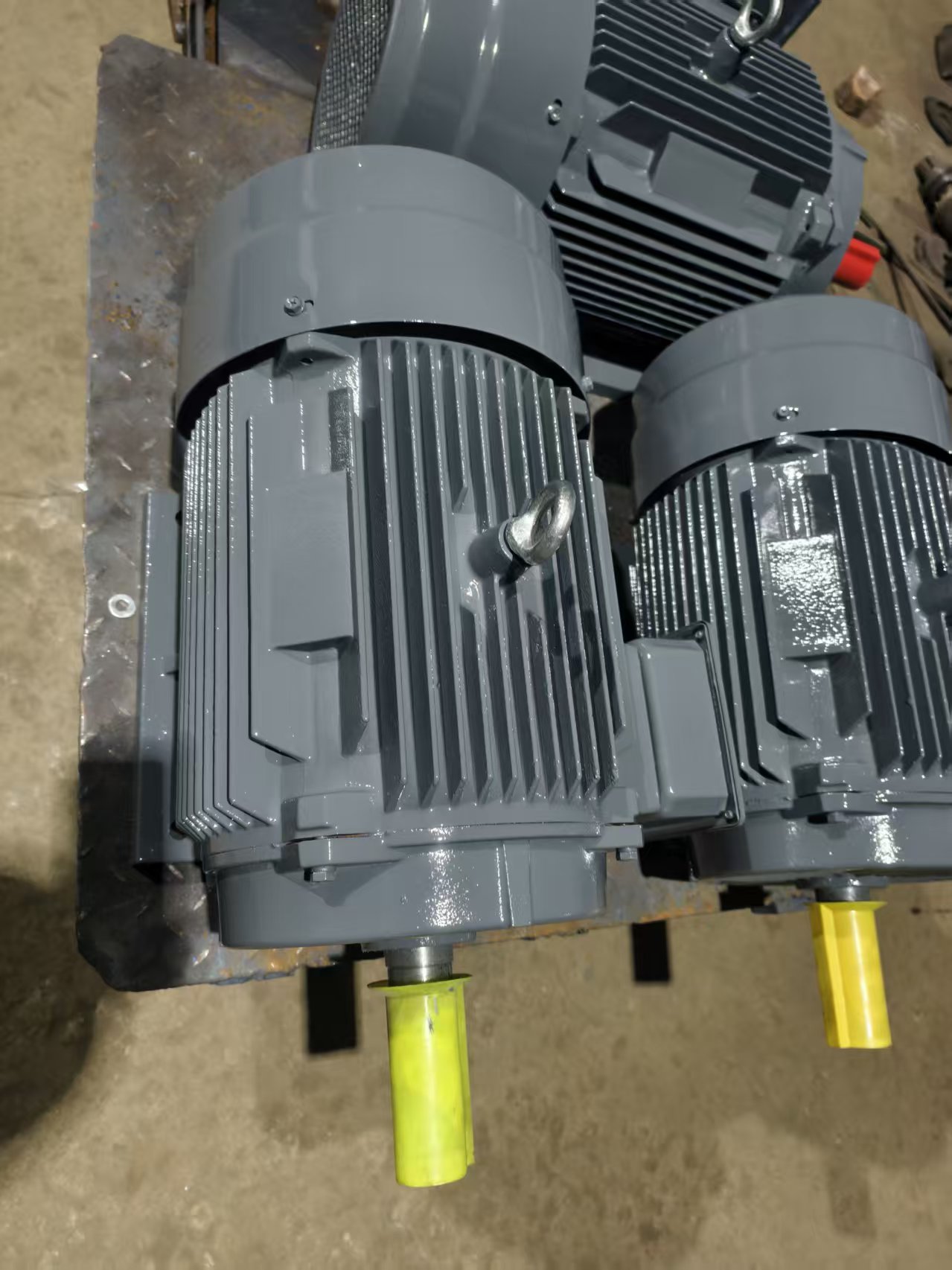 三相异步电动机