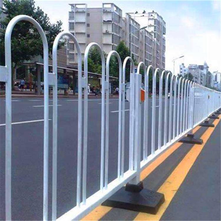 江门道路隔离栏厂家/揭阳公路栏杆热销/深圳车道分割栏