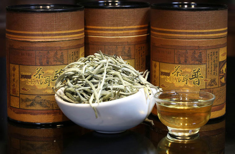 程健普洱云南古树普洱茶饼云南茶叶程健普洱